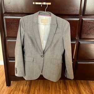 Banana Republic suit